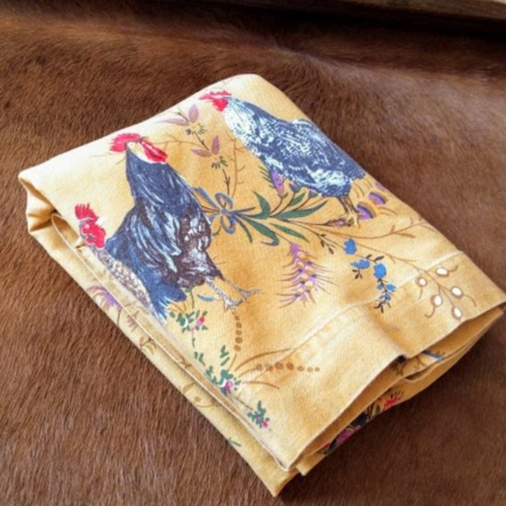 Williams Sonoma Tablecloth